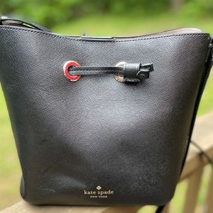 Kate Spade Eva Small Bucket Bag Black Shoulder Crossbody Leather